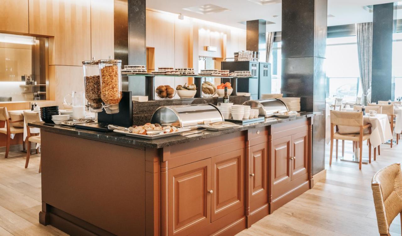 Hotel Riant-Sejour By Wp Hotels (Adults Only) Бланкенберге Екстер'єр фото